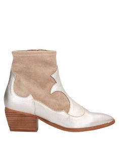 Полусапоги и высокие ботинки Marian