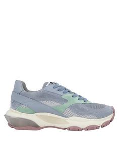 Низкие кеды и кроссовки Valentino