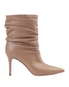 Полусапоги и высокие ботинки Gianvito Rossi