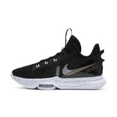 Баскетбольные кроссовки LeBron Witness 5 Nike