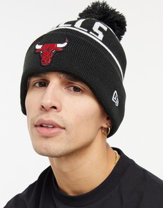 Черная шапка с помпоном New Era Chicago Bulls-Черный