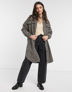 Удлиненная куртка-рубашка в черно-бежевую клетку Bershka-Мульти Vero Moda