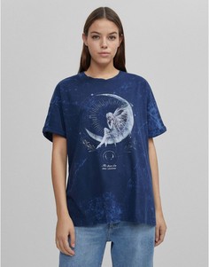 Темно-синяя футболка с эффектом кислотной стирки и принтом феи Bershka-Синий
