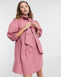Розовое свободное платье мини с бантом на шее Influence-Розовый