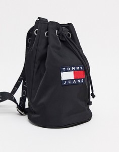 Черный цилиндрический рюкзак Tommy Jeans