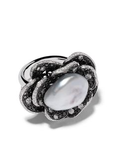 Yoko London кольцо Twilight из белого золота с жемчугом и бриллиантами