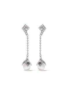 Yoko London серьги Trend из белого золота с бриллиантами и жемчугом