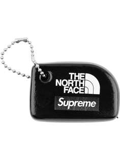 Supreme брелок из коллаборации с The North Face