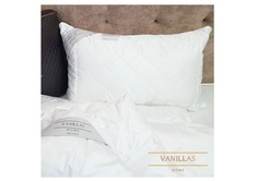 Шёлковая подушка шенонсо (vanillas home) белый 40x60 см.