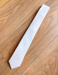 Белый галстук из фактурной ткани Moss London