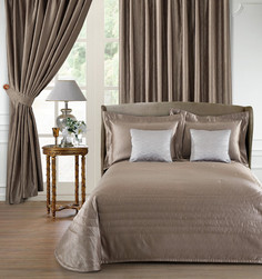 Комплект с покрывалом и 2 декоративные подушки (asabella) коричневый 70x15x37 см.