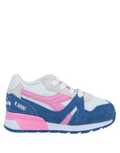 Низкие кеды и кроссовки Diadora