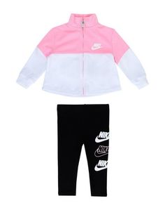 Спортивный костюм Nike