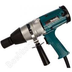 Ударный гайковерт Makita