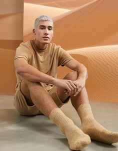 Бежевый махровый пижамный комплект из шорт и футболки ASOS DESIGN-Neutral