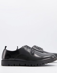 Глянцевые массивные туфли черного цвета на шнуровке Schuh roman-Черный цвет