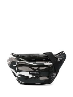 Balenciaga поясная сумка с камуфляжным принтом