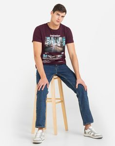 Бордовая футболка с урбан-принтом Gloria Jeans