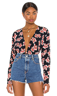 Топ leia - ACACIA