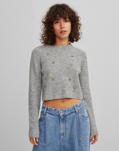 Темно-серый джемпер с декоративными цветами Bershka