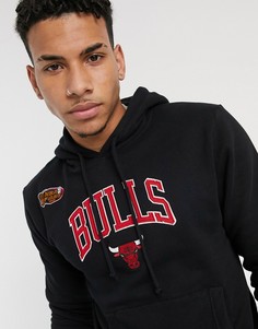 Черная худи с арочным логотипом Mitchell & Ness NBA Chicago Bulls-Черный цвет