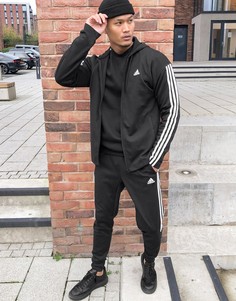 Купить мужской спортивный костюм Adidas (Адидас) в интернет-магазине
