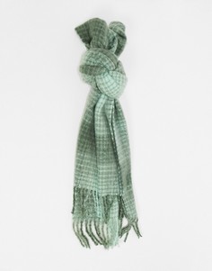 Зеленый длинный пушистый шарф в клетку ASOS DESIGN-Зеленый цвет