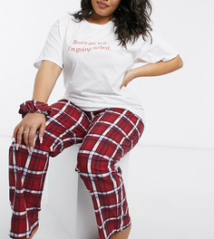 Пижамный комплект из футболки, штанов и резинки для волос в клетку с принтом "roses are red" Daisy Street Plus-Красный