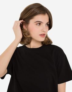 Чёрная базовая футболка oversize Gloria Jeans