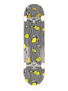 AMI Paris полосатый скейтборд с принтом лимонов