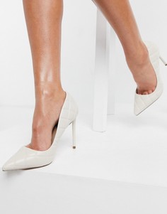 Стеганые туфли-лодочки цвета слоновой кости на каблуке с острым носком Steve Madden Vala-Бежевый