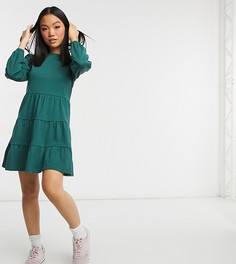 Свободное платье мини зеленого цвета с ярусной юбкой и длинными рукавами ASOS DESIGN Petite-Зеленый цвет