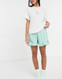 Пижамный комплект белого и пастельно-зеленого цвета из футболки и шорт с принтом оленя Heartbreak-Многоцветный