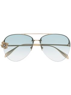 Alexander McQueen Eyewear солнцезащитные очки-авиаторы с кристаллами
