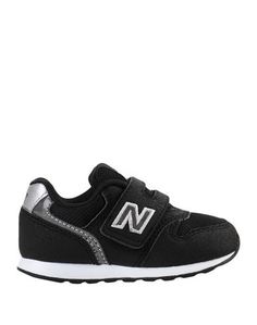Низкие кеды и кроссовки New Balance