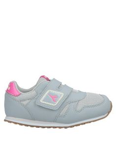 Низкие кеды и кроссовки Diadora