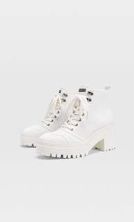 Stradivarius Ботильоны На Каблуке И Рифленой Подошве Женская Коллекция Белый 37