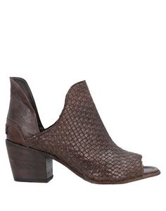 Полусапоги и высокие ботинки LE Ruemarcel