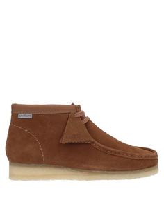 Полусапоги и высокие ботинки Clarks Originals x Carhartt