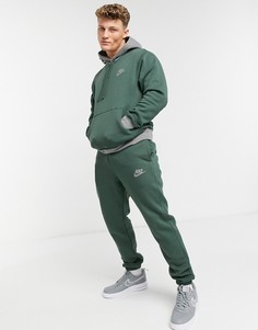 Спортивный костюм цвета хаки Nike Club-Зеленый цвет