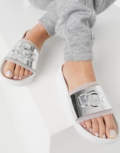 Белые шлепанцы UGG Hilama-Белый