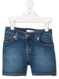 Tommy Hilfiger Junior джинсовые шорты с эффектом потертости