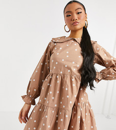Коричневое платье из поплина в горошек с воротником с оборками New Look Petite-Коричневый цвет