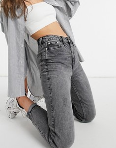 Серые джинсы в винтажном стиле со скульптурирующим эффектом River Island Carrie-Серый