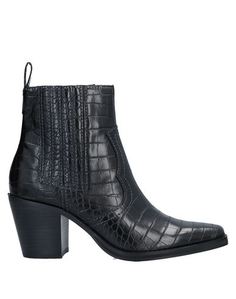 Полусапоги и высокие ботинки Steve Madden