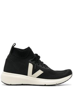 Veja кроссовки из коллаборации с Rick Owens