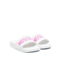 Moschino Kids шлепанцы с логотипом