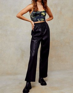 Черные брюки прямого кроя из искусственной кожи Topshop-Коричневый цвет