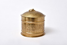 Металлическая шкатулка с гравировкой (abby décor) золотой 13 см.