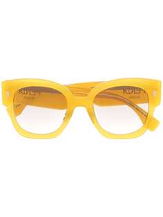 Fendi Eyewear солнцезащитные очки в массивной оправе